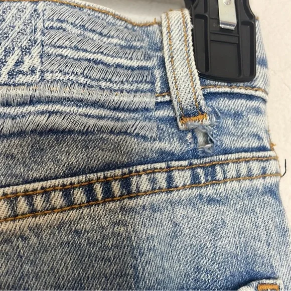 REVICE | Distressed Zip Ankle Jeans - Picture 7 of 9